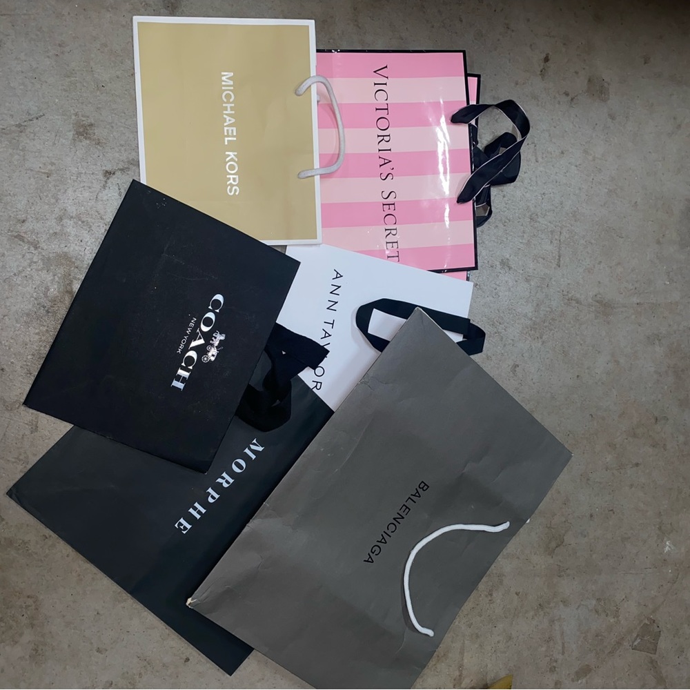 Different shopping bags and gift bags